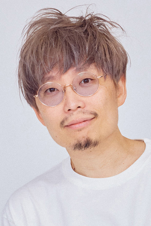 新海岳人（監督）