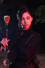 アミリ（演：松野井雅）