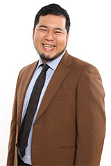 松井ケムリ（令和ロマン）