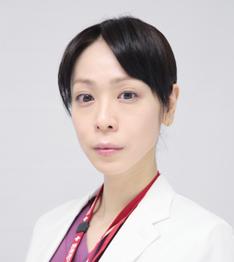 柴田あかね(32)/遊井亮子