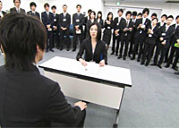 再チャレンジを目指して模擬面接