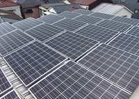 セキスイハイム住宅の屋上の太陽光パネル