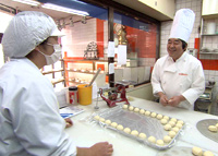 どこでもだれでも焼きたてパンで朝食を・・・　冷凍パンにかける男