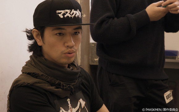 MASKMEN 最終話「芸人」 R-1予選一回戦に挑んだ斎藤工だったが、まさかの一回戦敗退…