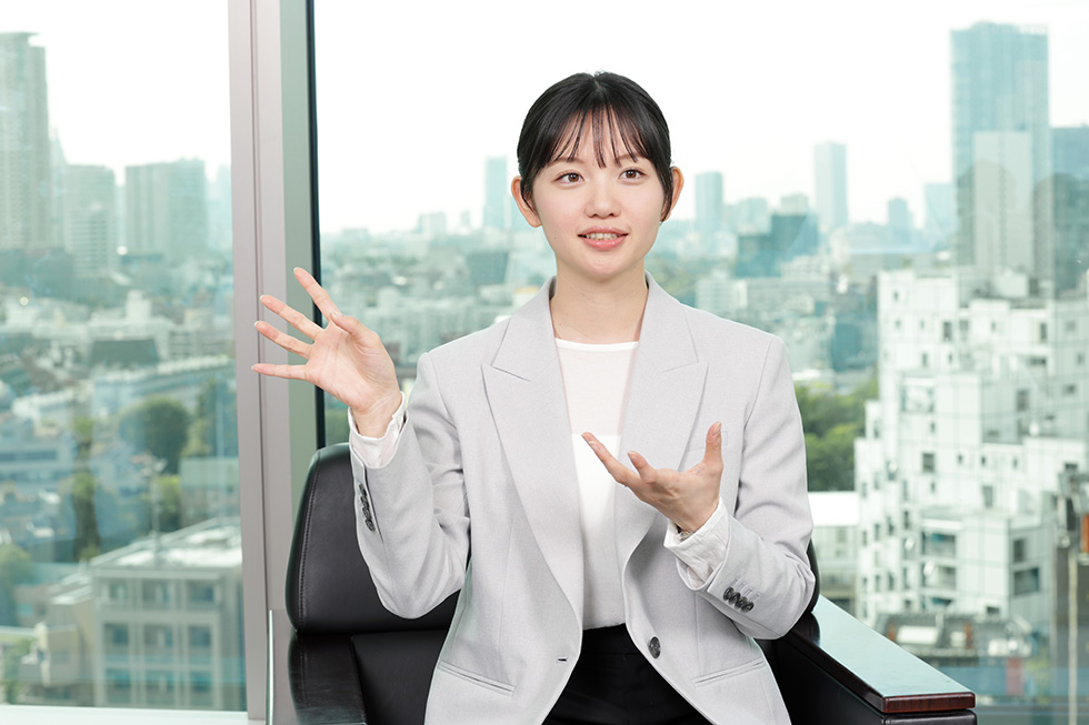 インタビュー