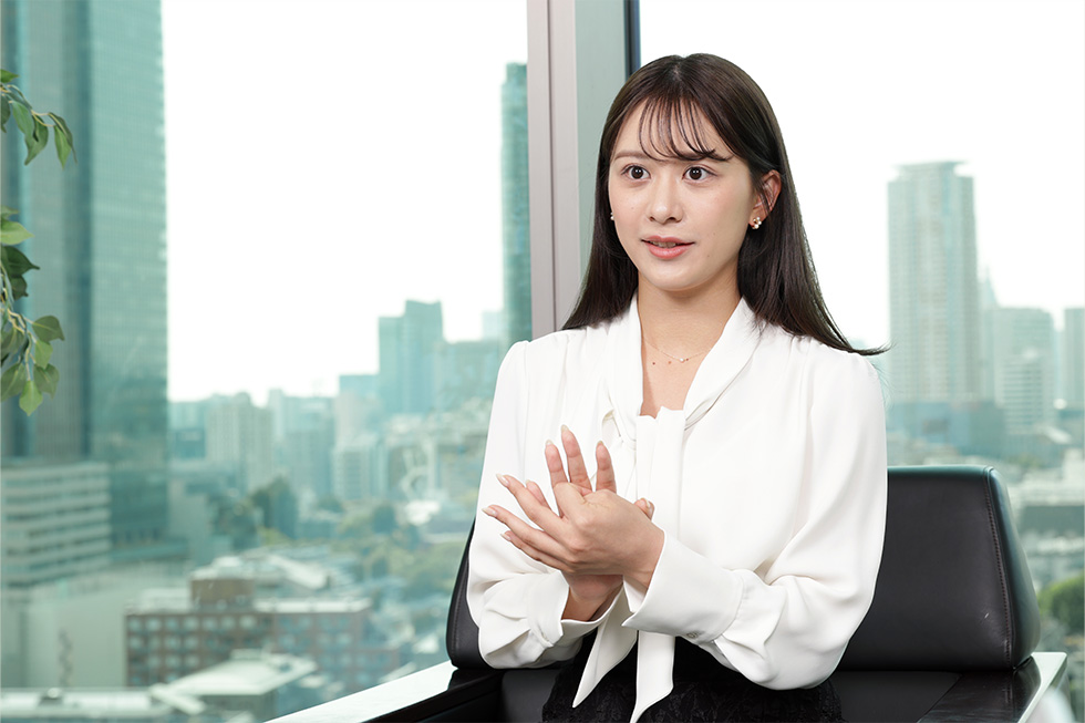 インタビュー