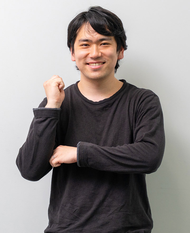 インタビュー