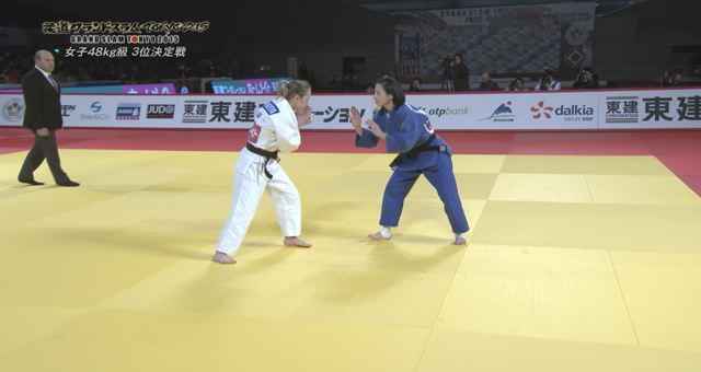 女子48kg級 3位決定戦 コンドラテヴァvsサヒン