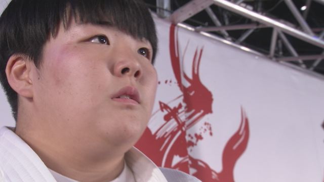 女子78kg超級 3位決定戦 冨田 若春vsキンゼルスカ
