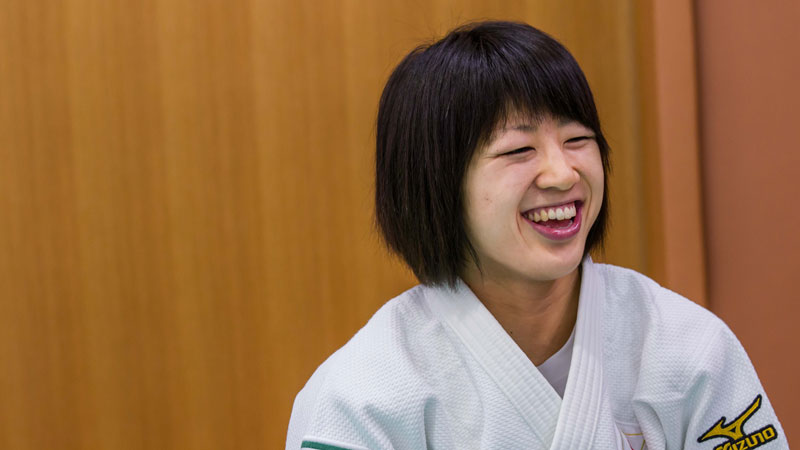 柔道グランドスラム東京2015 - 浅見八瑠奈選手の横顔に迫る！【Q&A】