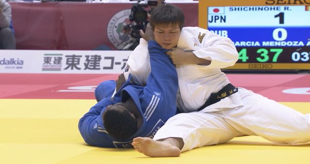 男子100kg超級 2回戦 七戸 龍vsガルシア メンドーサ