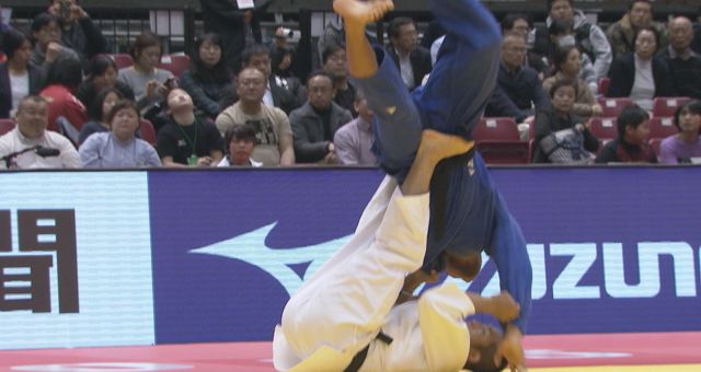 男子73kg級 2回戦 秋本 啓之vsエストラダ