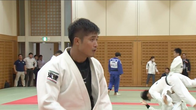 阿部、丸山ら男子日本代表 調整練習で汗を流す