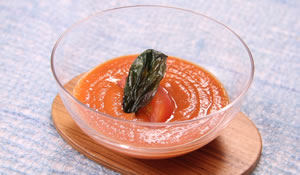 ダブルトマトの冷製スープ