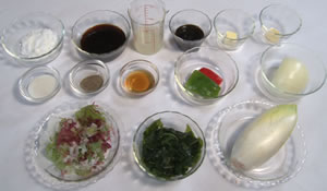 チコリと海藻の黒胡椒炒め