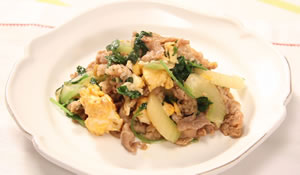  豚肉のハーブ炒め