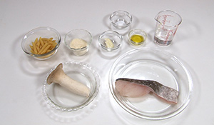 エリンギとタラのチーズパスタ