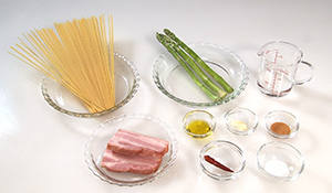 ゴロッとベーコンのペペロンチーノ