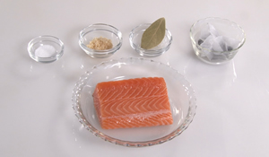 簡単スモークサーモン