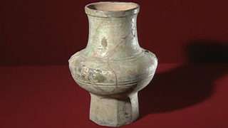 緑釉壺
