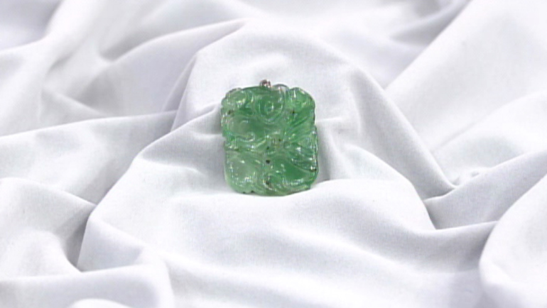 ヒスイのペンダントトップ