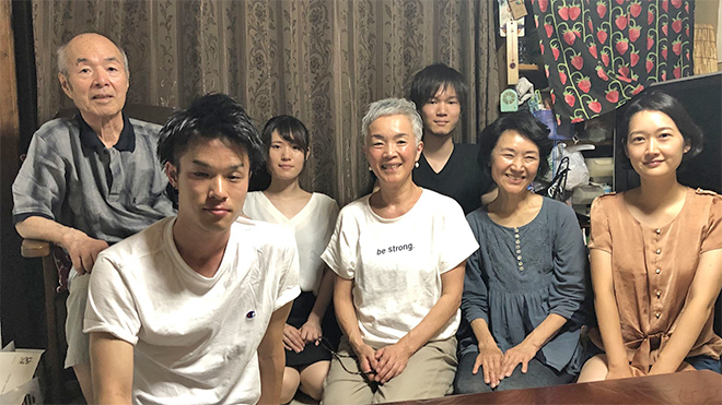 ＃21　昔からの風習を守る！家族が集まるお盆の迎え火