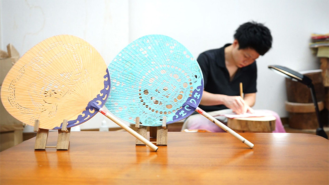 #25 里帰りしてお祝い！団扇職人夫婦の出産記念日