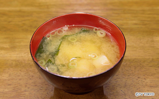  わかめと麩の味噌汁