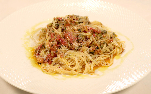 辛いパスタ