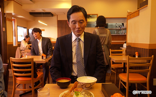 埼玉県川口市の目玉焼きハンバーグと雲丹クリームコロッケ