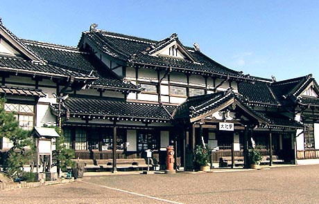 第１回：1/30 丹羽三雄作『旧大社駅』