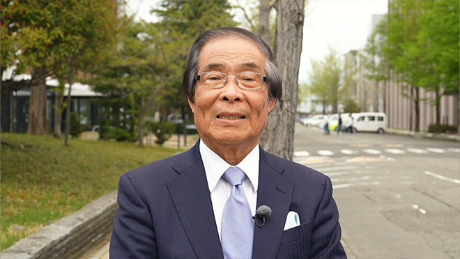 水を使わずＣＯ２で繊維を染色　サステナテック　堀照夫