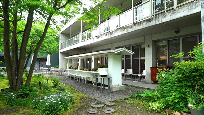 ＃5　リゾート地 4年の歳月をかけ牧草地を人工の森と池に！