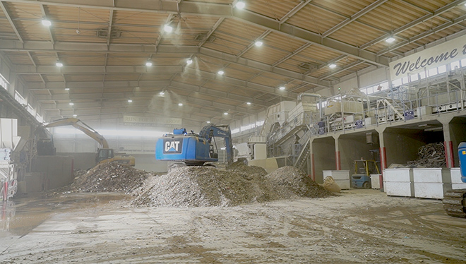 ＃8　リサイクル AI搭載の分別ロボットがゴミの種類を学習！