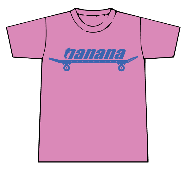ピンクTシャツ