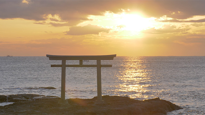 神々しい荒磯の日の出　茨城の絶景パワスポと名物鍋