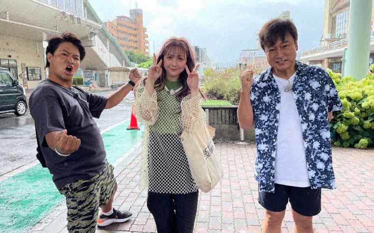 舞台は夏の信州 茅野から上田城を目指す 00m級の山々をクリアし 信州夏のグルメや名所を探しなが テレ東プラス