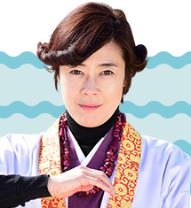 アンナ：寺島しのぶ