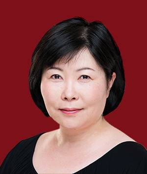 池谷のぶえ （板倉明美役）