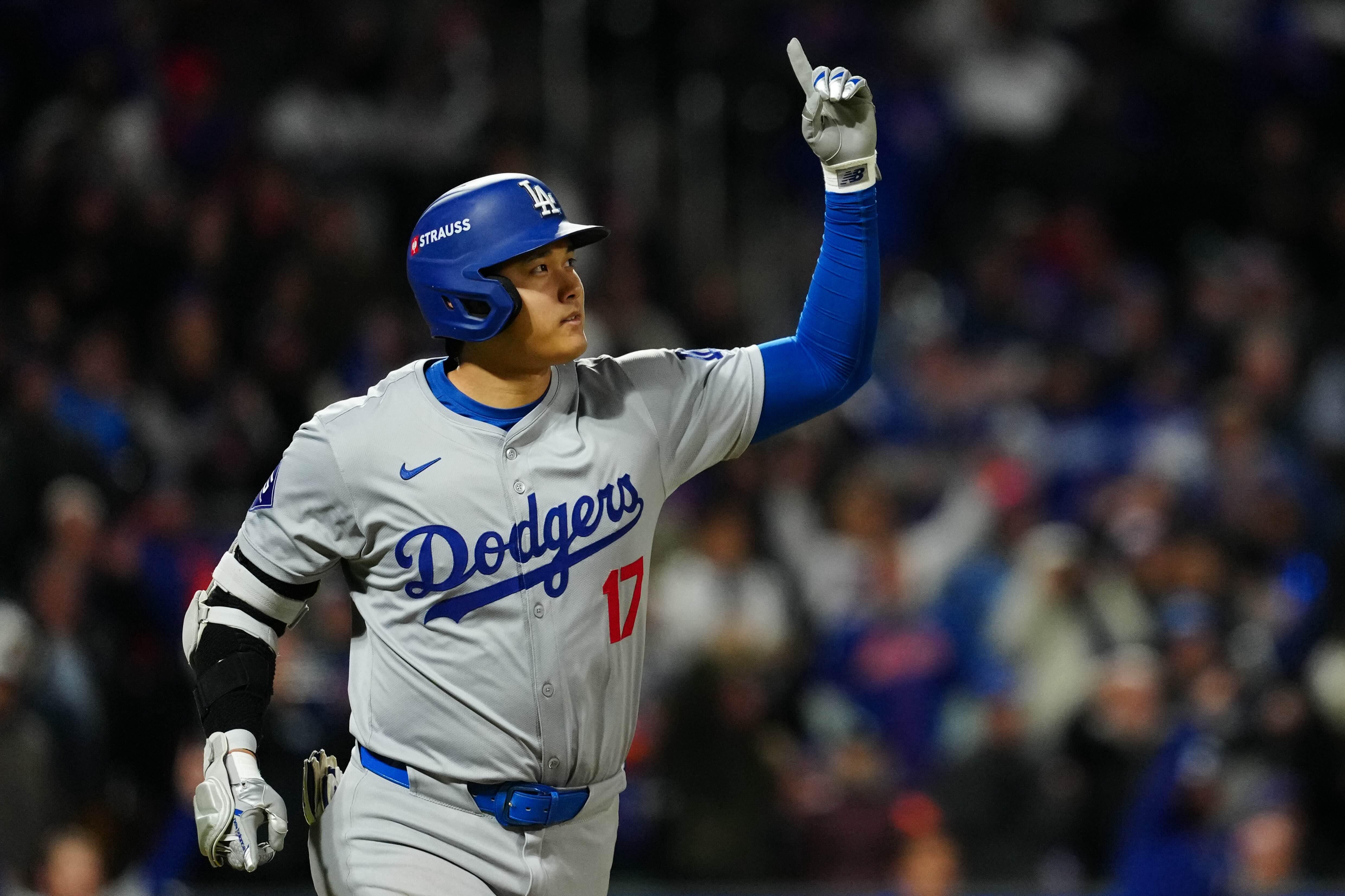 左肩亜脱臼の大谷翔平「1番・DH」で先発出場！ドジャース vs