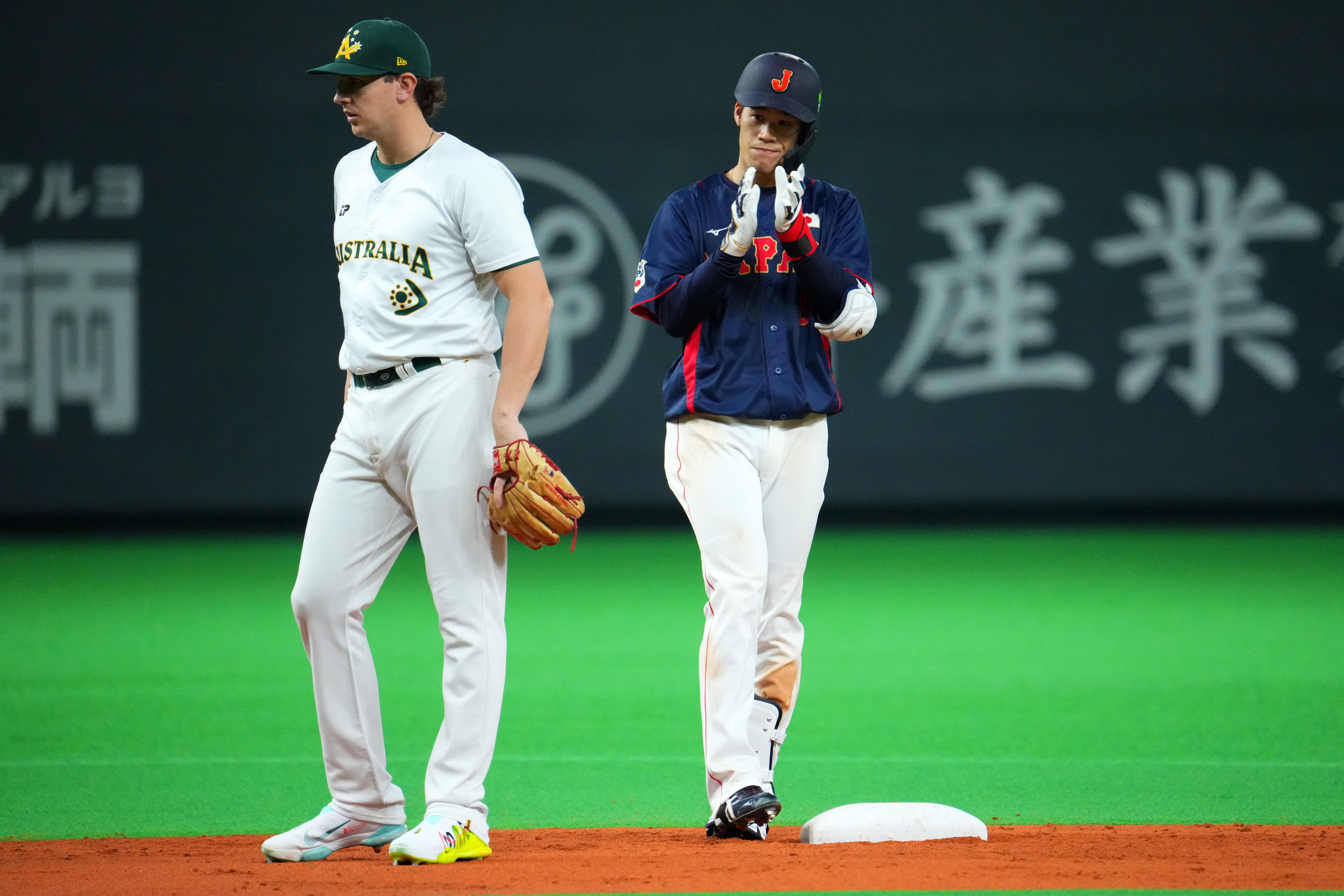【侍ジャパン】初選出の塩見泰隆が猛アピール！侍初陣の佐々木朗希を援護｜テレ東スポーツ：テレ東
