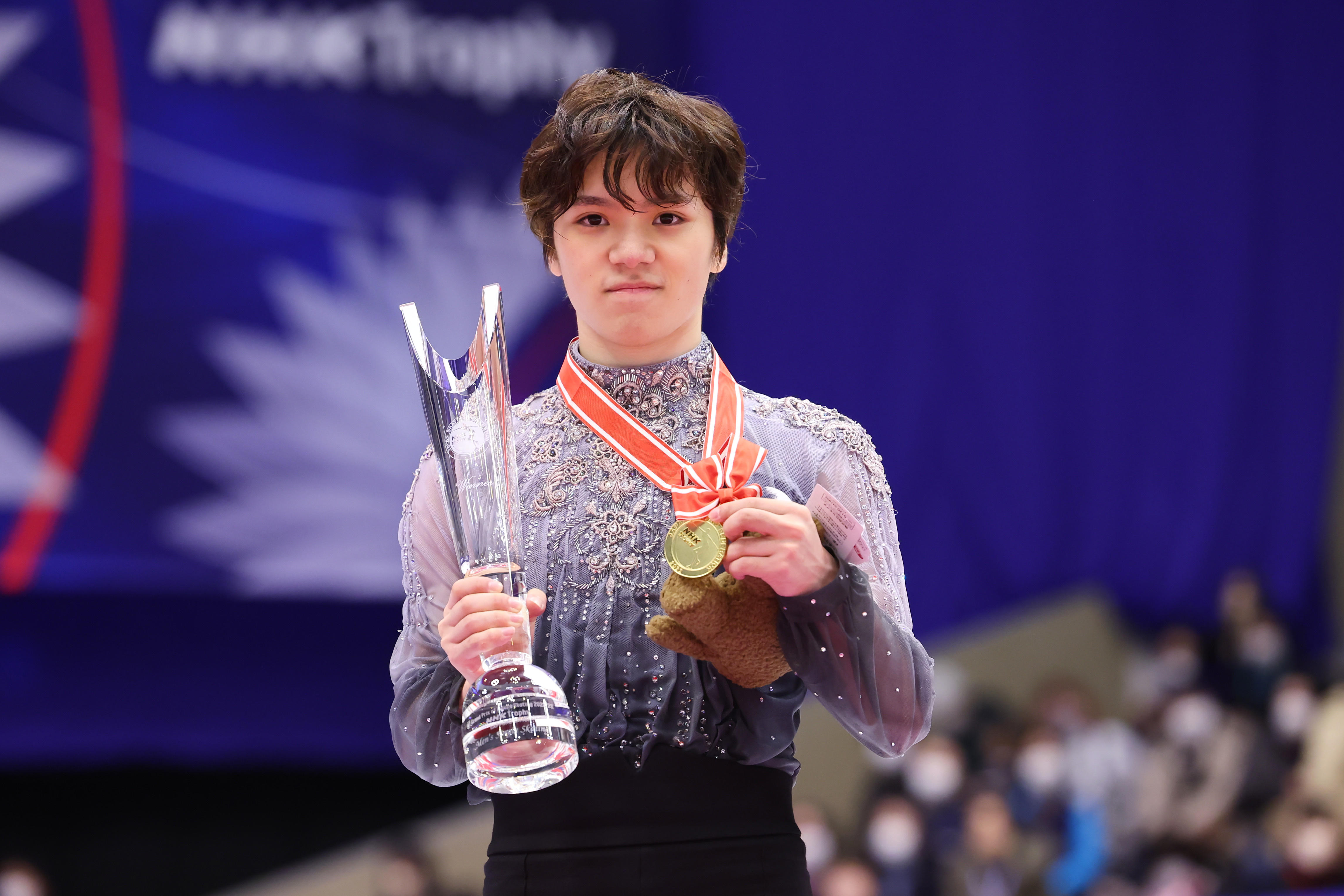 宇野昌磨が逆転優勝！日本勢がワンツーフィニッシュ【フィギュア NHK杯