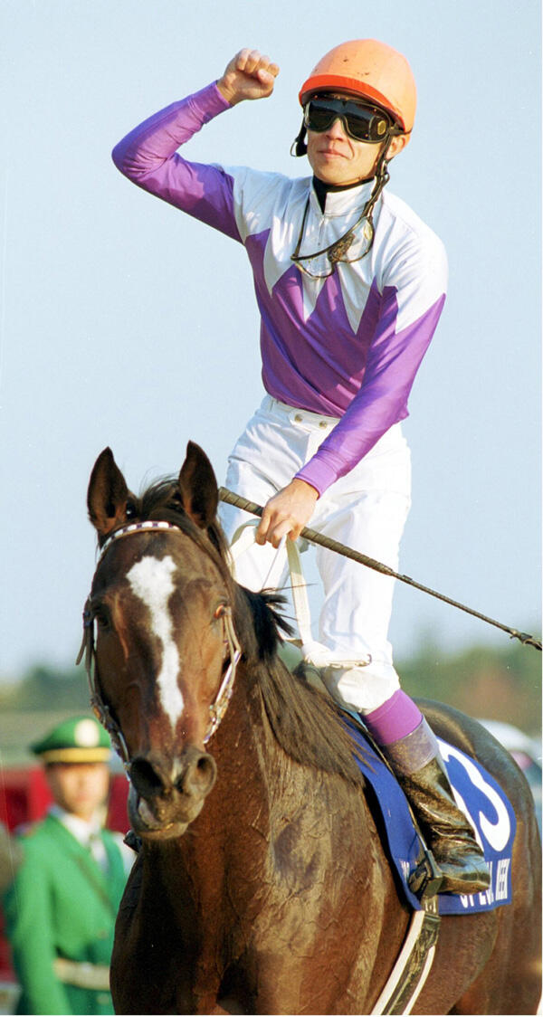 思い出に残るジャパンC】スペシャルウィーク 力強い末脚で凱旋門賞馬