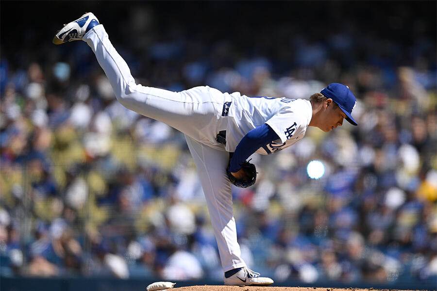 山本由伸 3回5安打4失点で降板 メジャー移籍後最多の3四球 復帰後初 山本由伸 【限定】ボブルヘッドMLB メジャー 初勝利