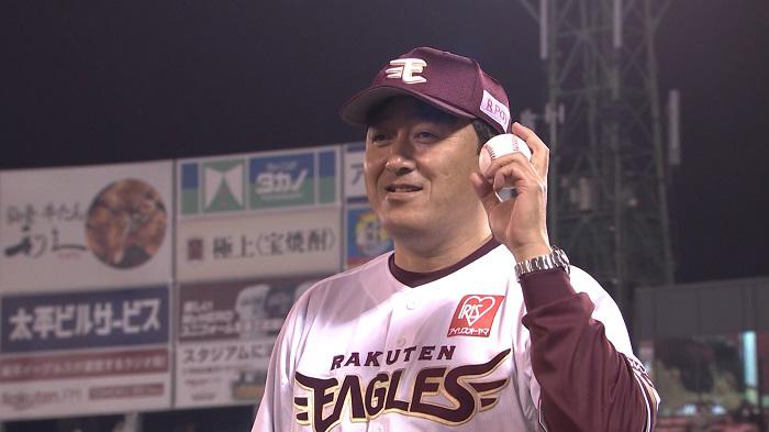 石井一久監督 写真提供:楽天野球団.jpg