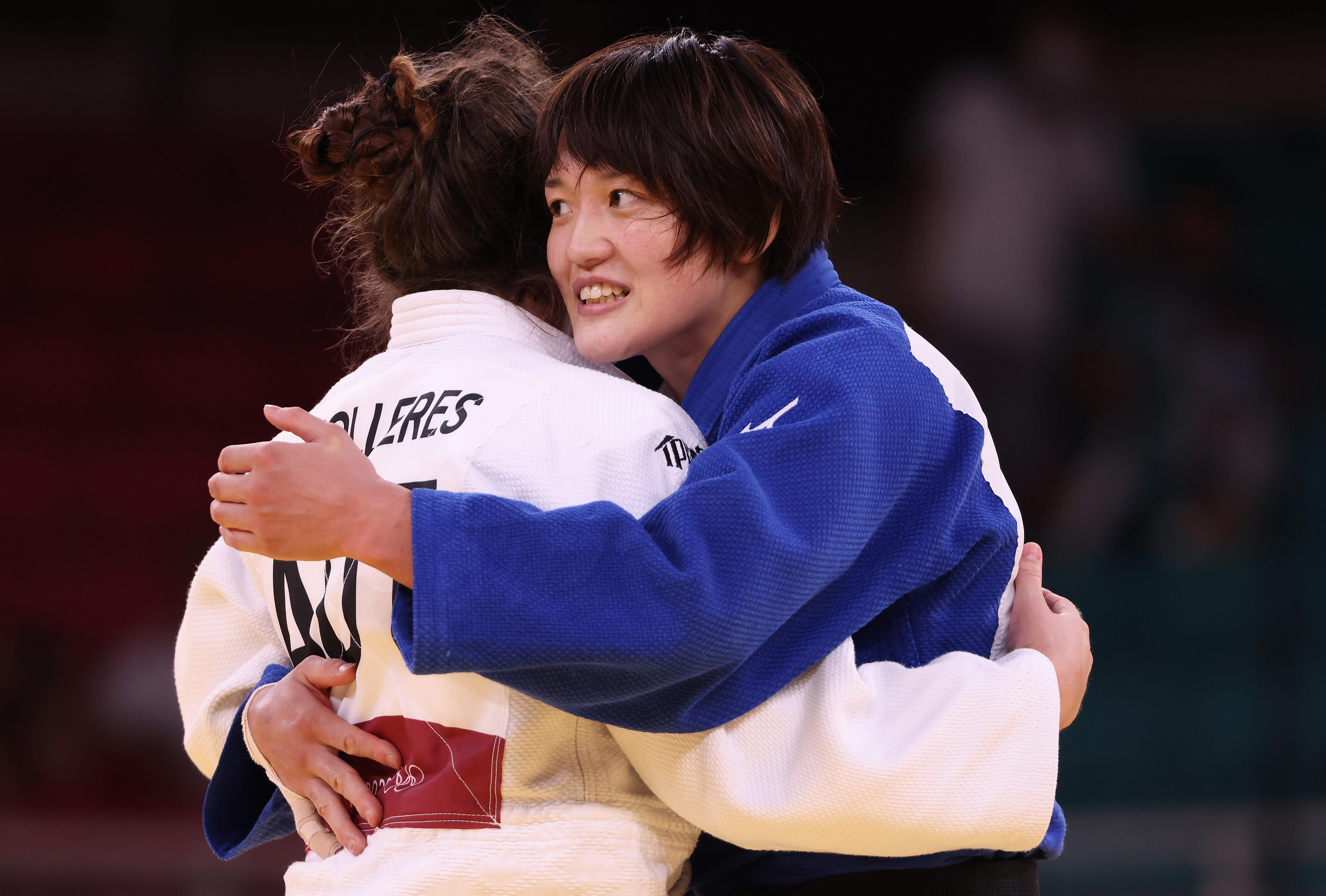 新井千鶴 Photo by Harry How_Getty Images.jpg