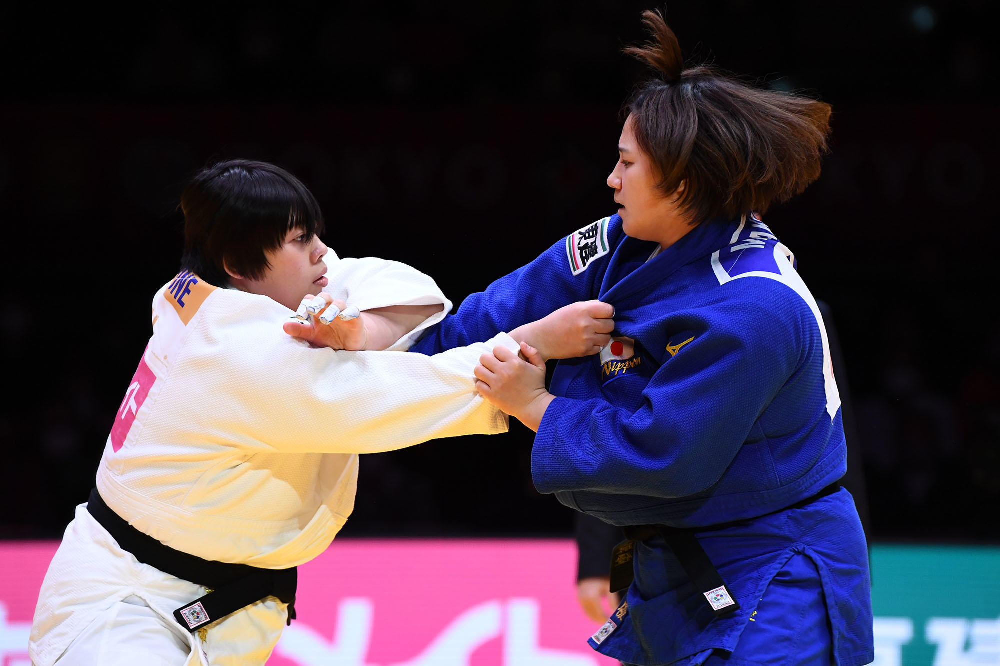 女子78㎏超級決勝 素根輝vs秋場麻優.JPG