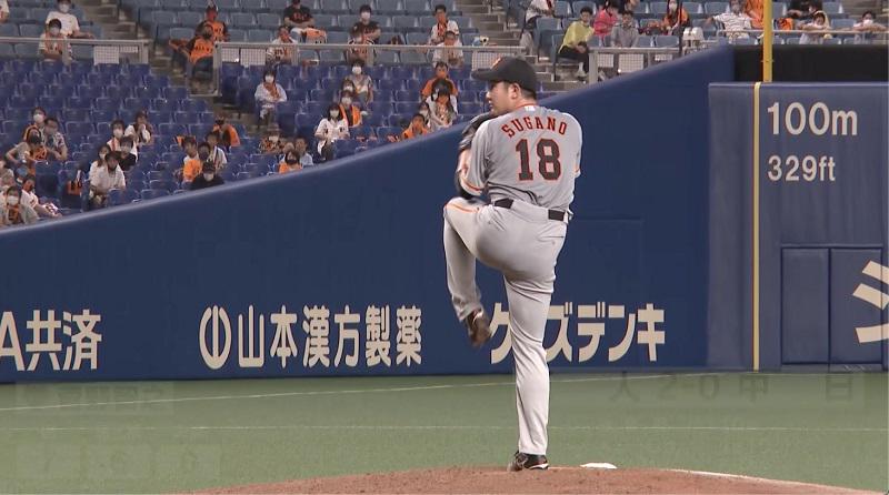 菅野投球全身.jpg