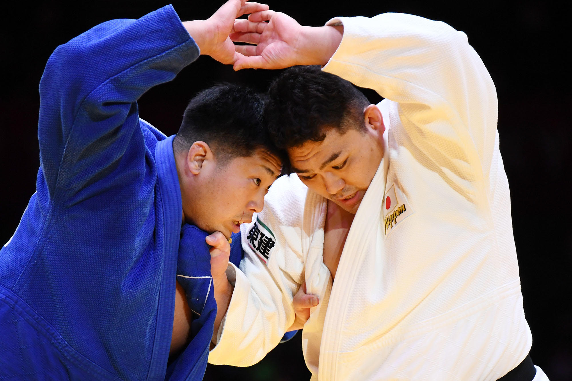 男子100㎏超級決勝 影浦心vs太田彪雅.JPG
