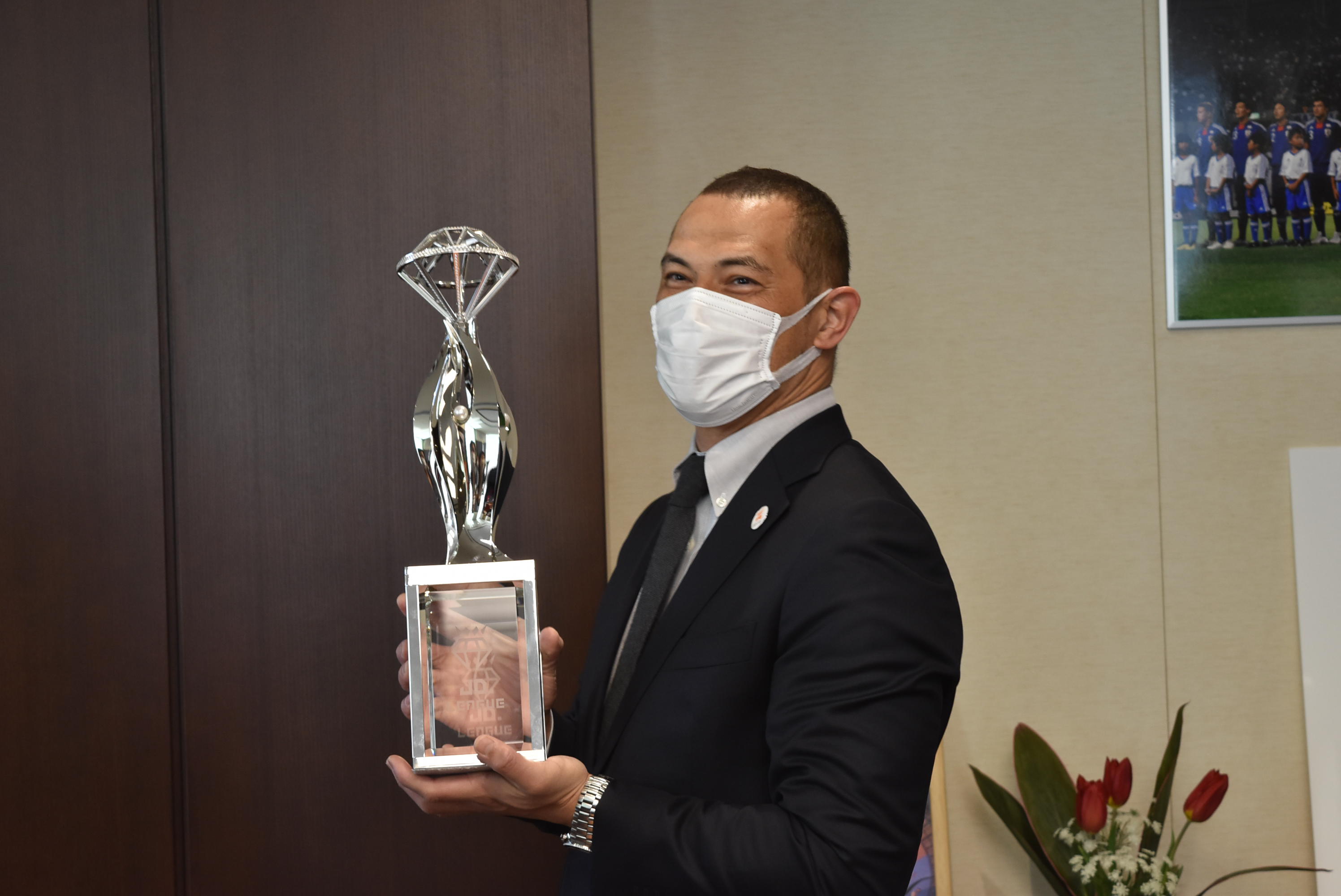 DSC_0022（トロフィー）.JPG
